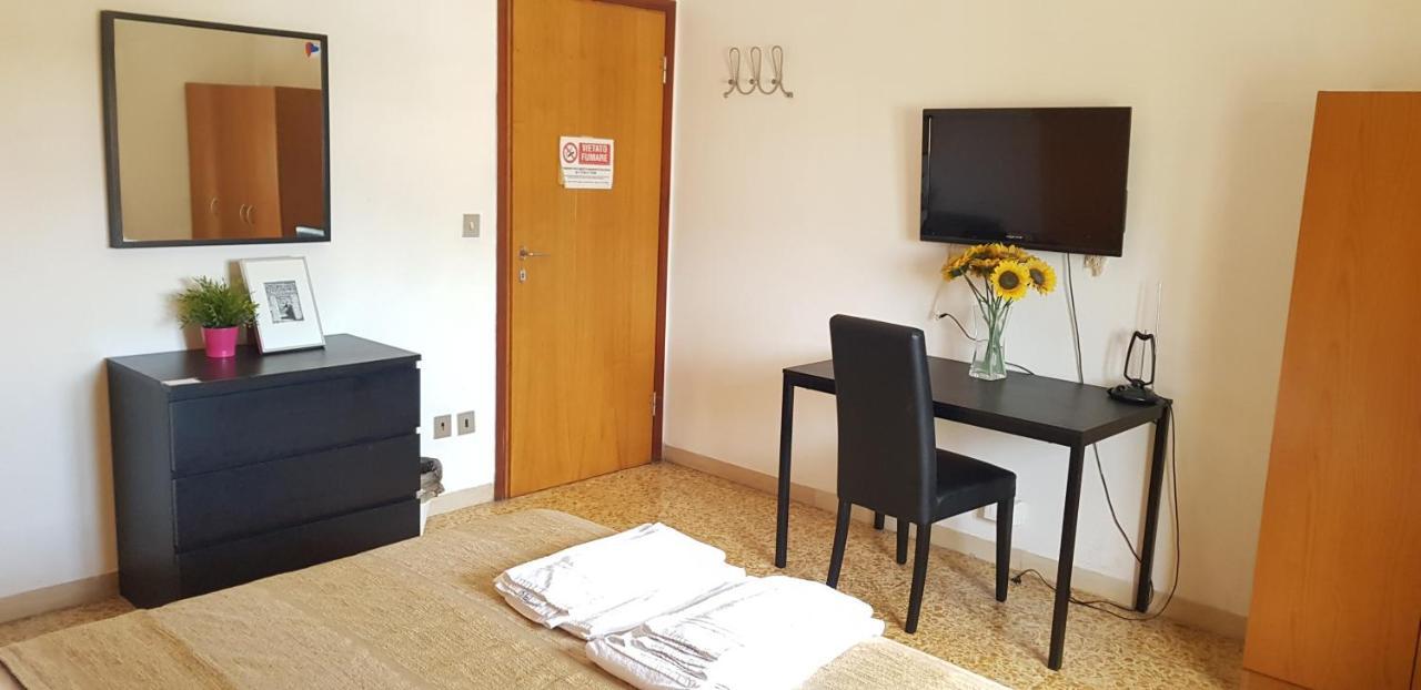 Prime Guest House Pisa Exterior foto